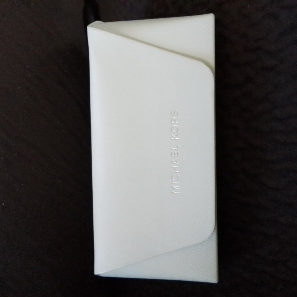 Michael Kors glasses case